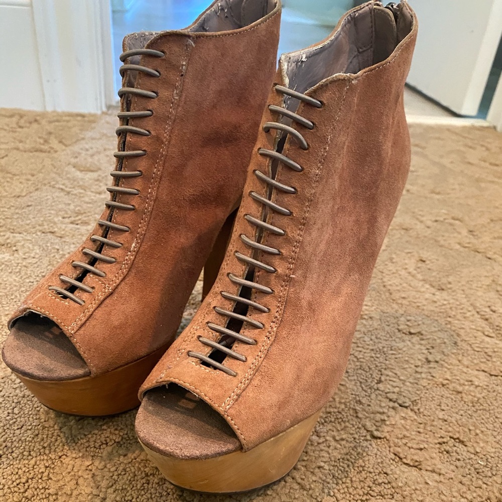Steve Madden Platform Heels